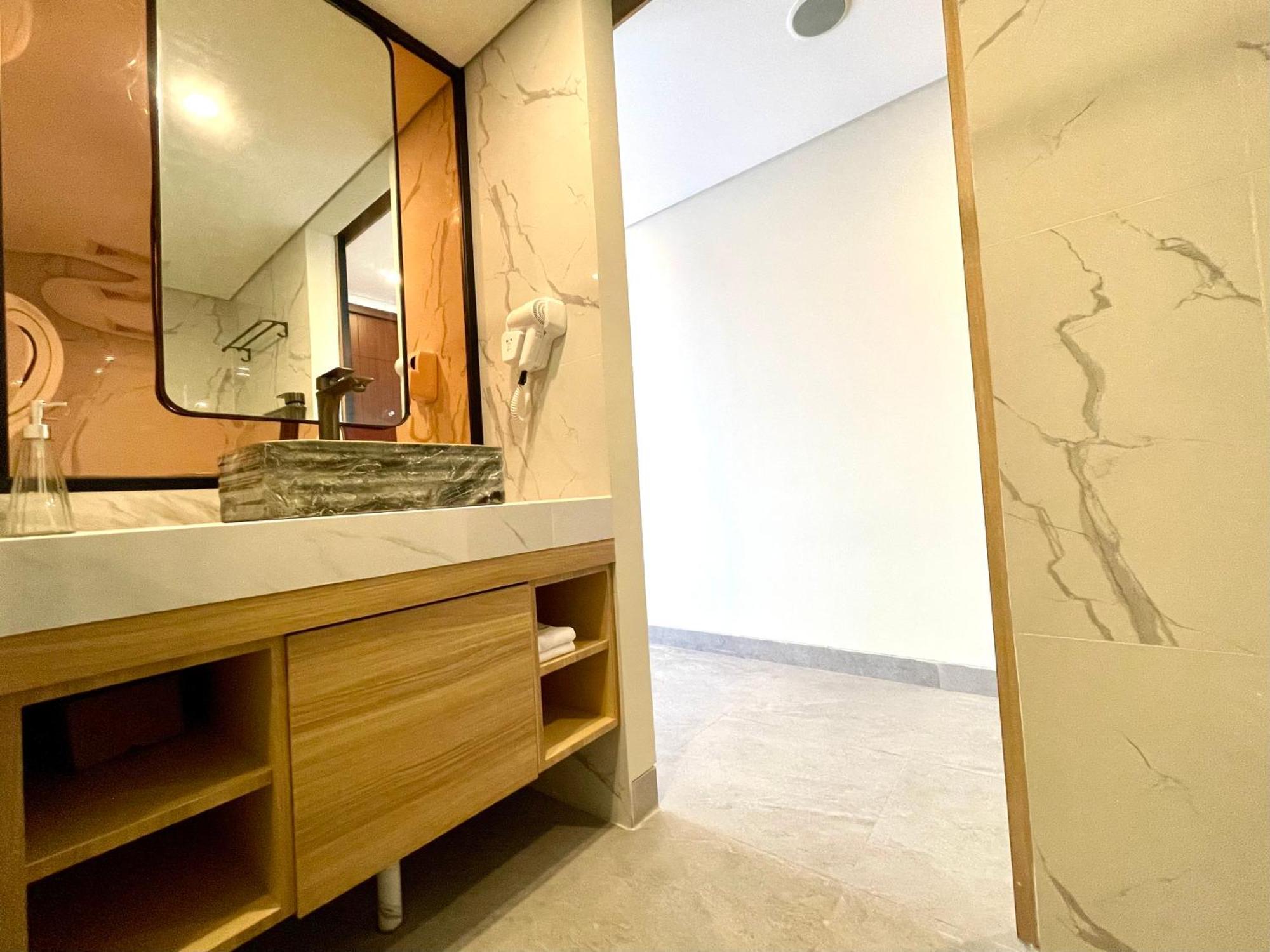 Anaya Hotel Canggu Экстерьер фото